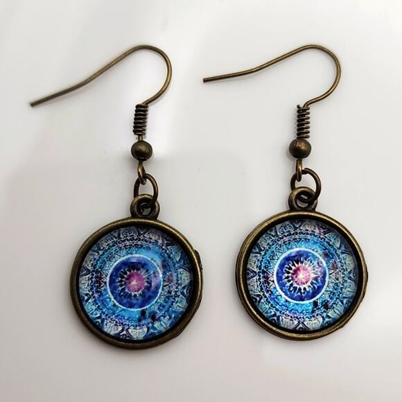 Blue Mandala Resin Earrings - Picture 4 of 4